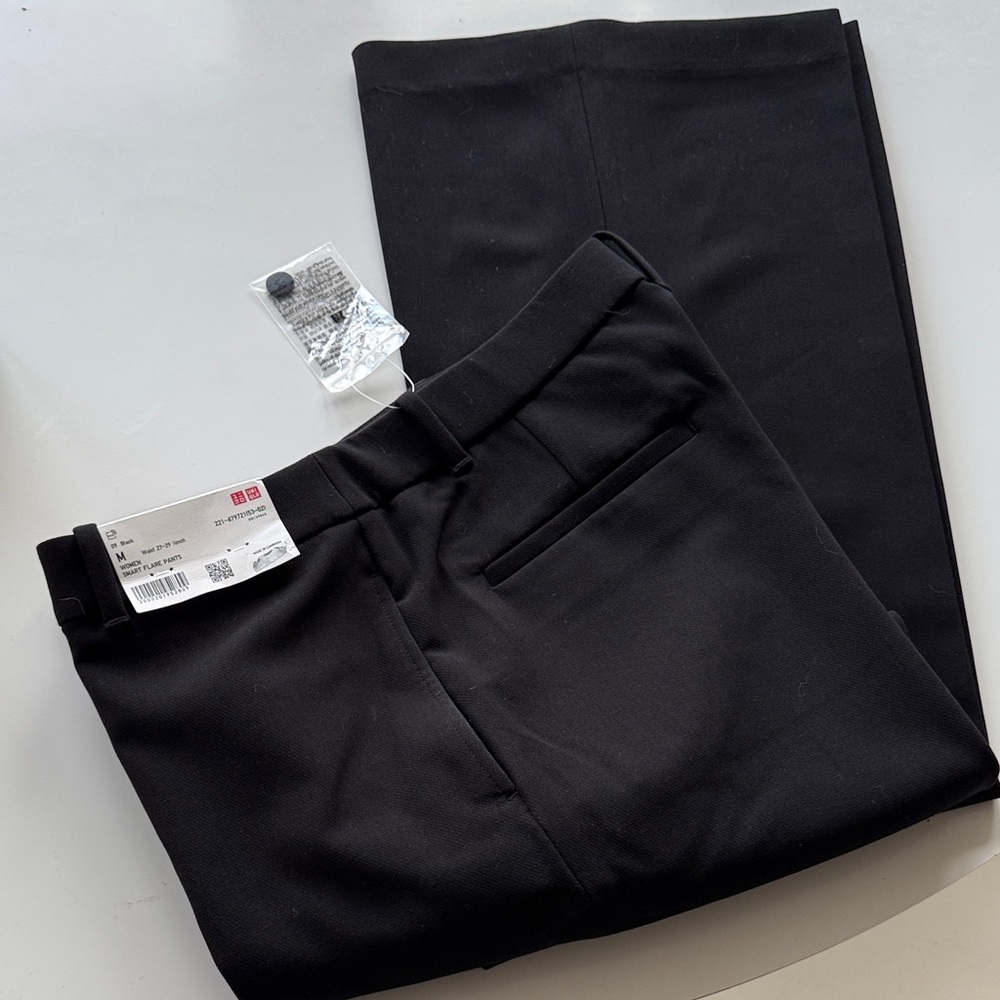 NWT Uniqlo Classic Black kick flare Trousers with pockets